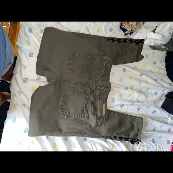 Jeans - Picture 4 of 4